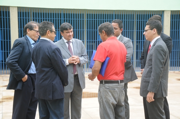 W. Dias diz que Casa de detenção de Campo Maior depende da Dilma - Imagem 1