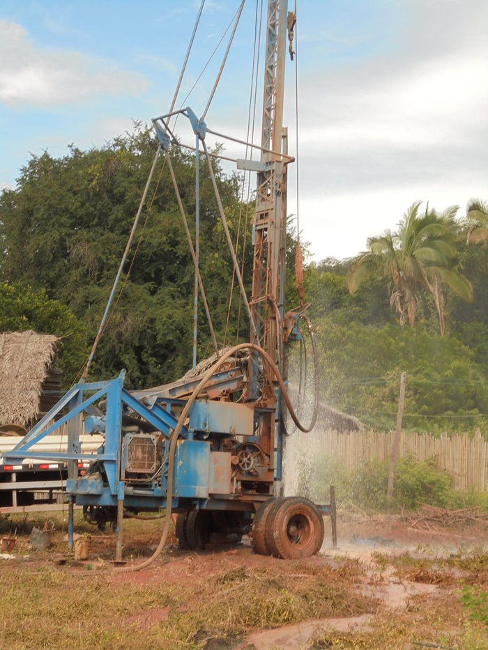 Prefeitura de São Pedro do Piauí beneficia comunidade com poço artesiano - Imagem 3
