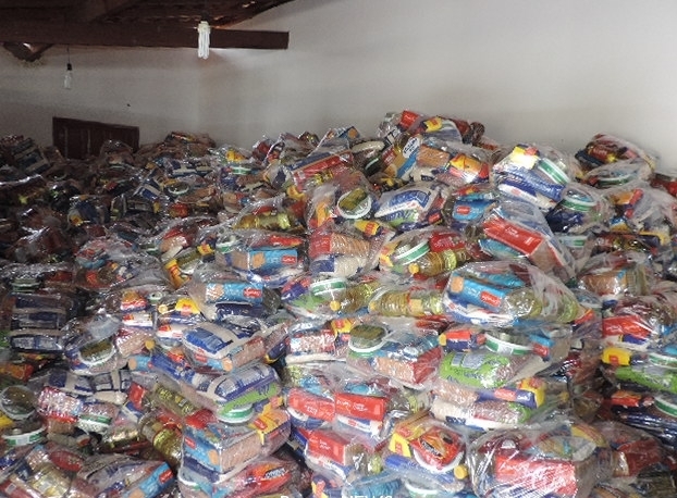 Prefeitura distribuirá mais de 4 mil cestas básicas no período da Semana Santa - Imagem 4