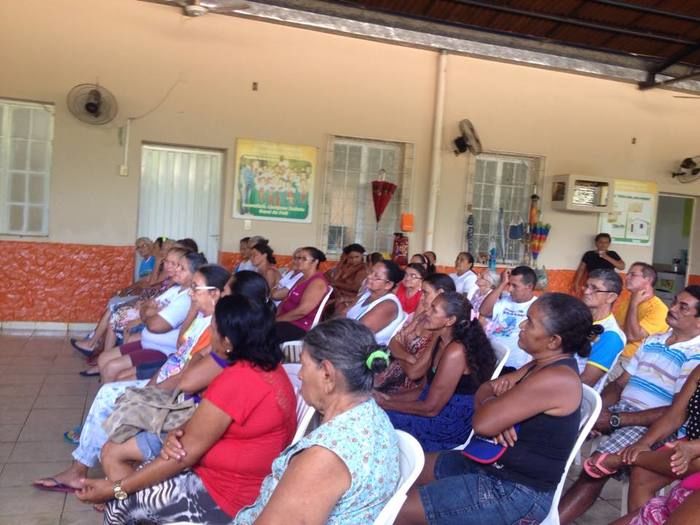 Palestra com Idosos do Grupo na Flor da Idade - Imagem 4