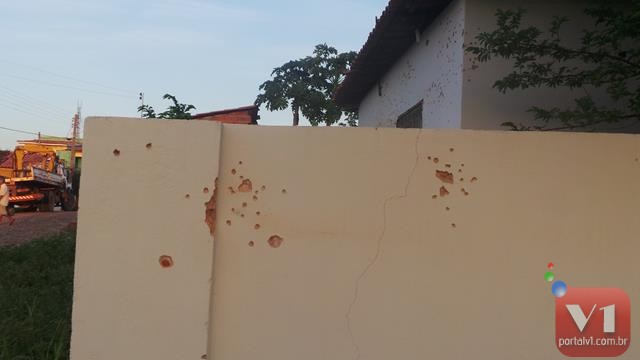 Assaltantes roubam Bradesco em Pimenteiras e promovem tiroteio - Imagem 5