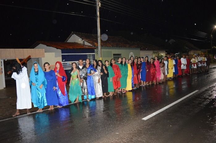 Jovens ensaiam na Rua a 6ª edição da Paixão de Cristo   - Imagem 16