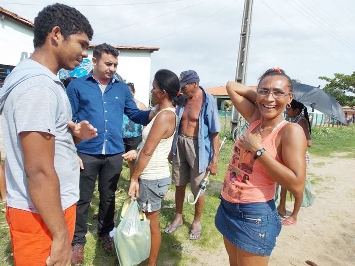 Secretaria de Assistência Social faz distribuição de alimentos para as famílias cadastradas no Programa Bolsa Família   - Imagem 4