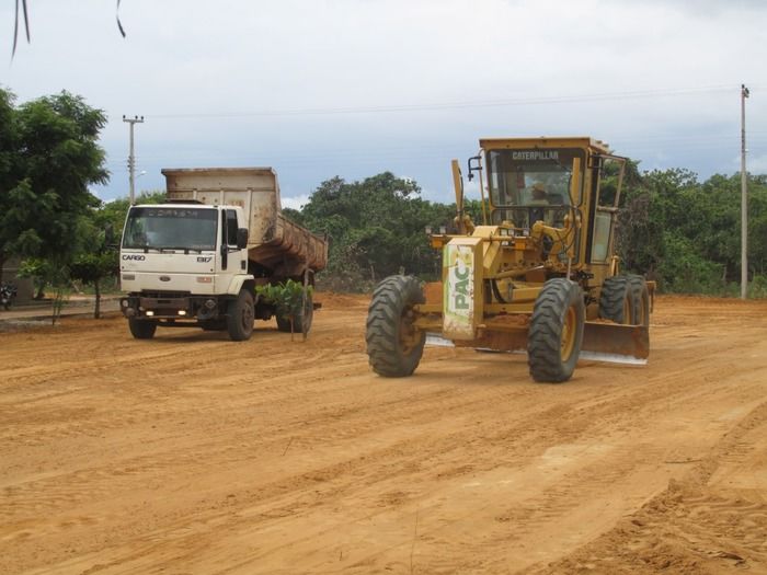 Prefeitura de Agricolândia prepara terreno para os Festejos de São José no Residencial Novo Horizonte - Imagem 12