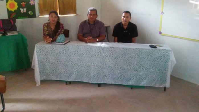 Escolas Municipais de Boa Hora recebem famílias dos alunos em primeiro dia de aula do ano letivo de 2015 - Imagem 11