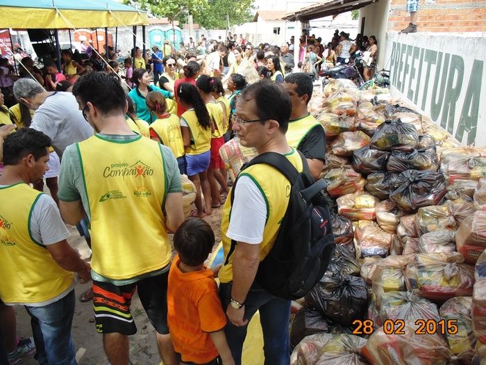 Projeto compaixão encerra suas atividades com distribuição de milhares de cestas - Imagem 25