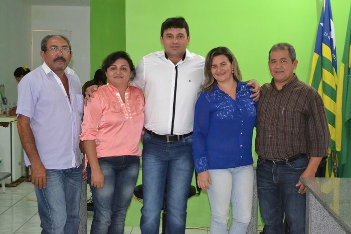 Sessão da Câmara Municipal de Vereadores aprova reajuste salarial dos professores - Imagem 17