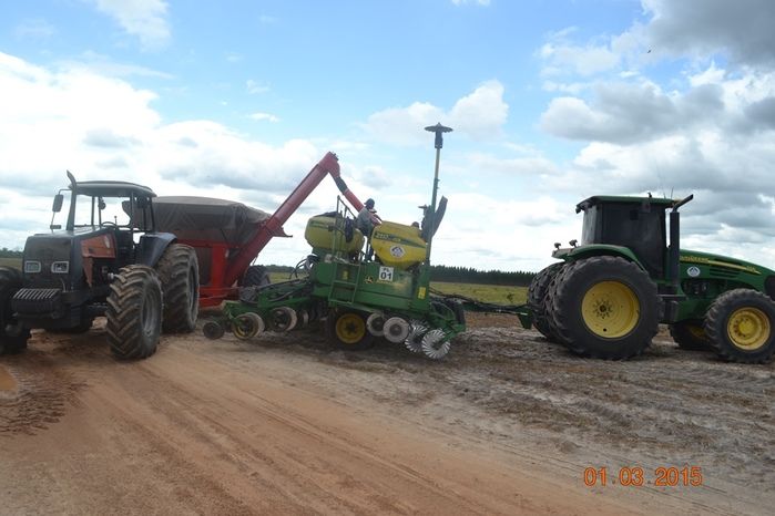 Começa plantio de Soja na Fazenda São Luiz, em Boa Hora. - Imagem 14
