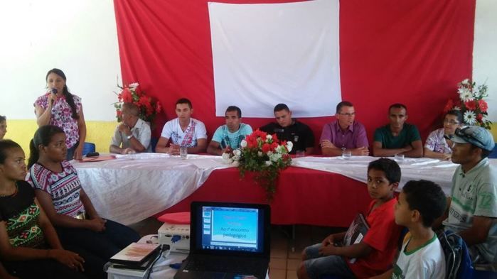 Escolas Municipais de Boa Hora recebem famílias dos alunos em primeiro dia de aula do ano letivo de 2015 - Imagem 3