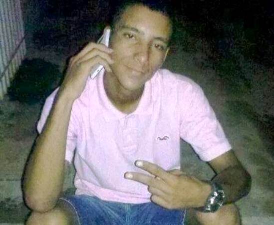 Dupla que roubou, atirou em vigilante foge da delegacia em Campo Maior - Imagem 2