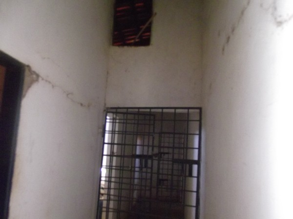 Delegacia de Santa Rosa do Piauí corre risco de desabar - Imagem 8