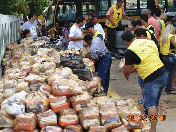 Projeto compaixão encerra suas atividades com distribuição de milhares de cestas - Imagem 8