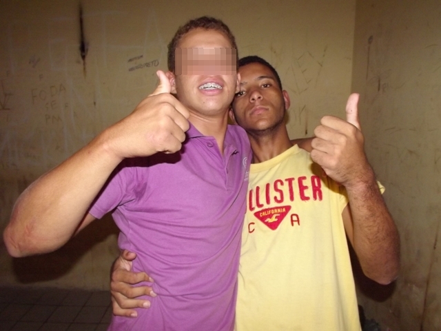 Dupla tenta fugir em moto roubada e são presos pela polícia em Campo Maior - Imagem 3