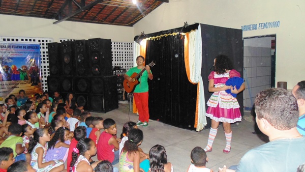 Caravana de teatro Cassimiro côco realiza oficinas de teatro e fazer show em Santo Inácio  - Imagem 50