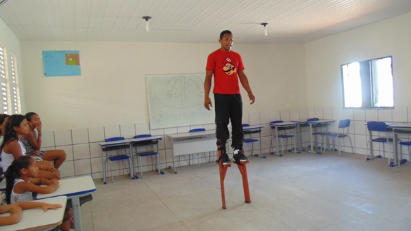 Caravana de teatro Cassimiro côco realiza oficinas de teatro e fazer show em Santo Inácio  - Imagem 18