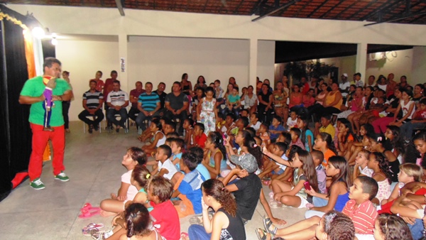 Caravana de teatro Cassimiro côco realiza oficinas de teatro e fazer show em Santo Inácio  - Imagem 55
