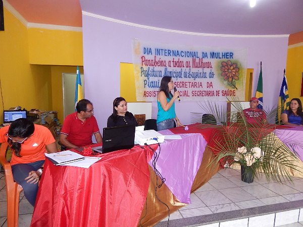 Comemoração ao dia da Mulher em Lagoinha - Imagem 1