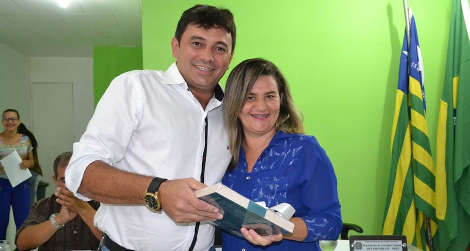 Câmara de Vereadores homenageia mulheres