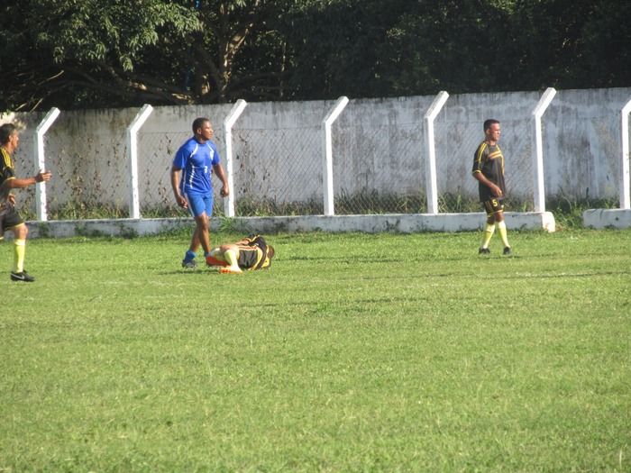 Elesbão Veloso empata e fica com quatro pontos no campeonato dos quarentões de Agricolândia - Imagem 14