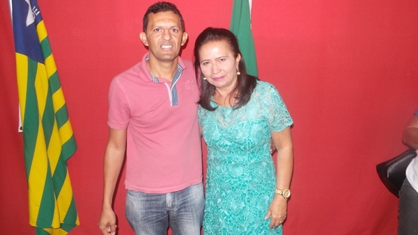 Vice-prefeita Lucia Lacerda assume prefeitura de Pimenteiras - Imagem 28