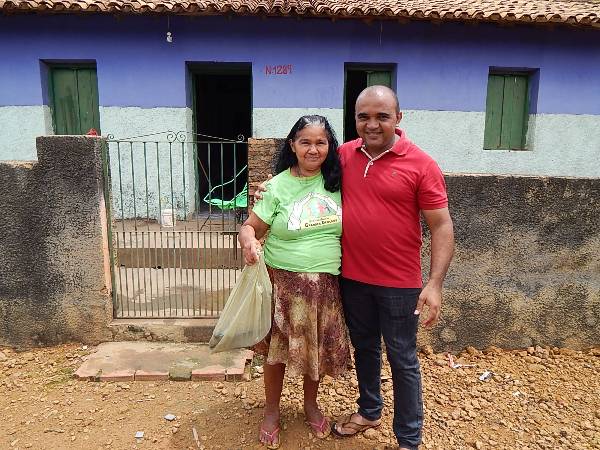 Prefeitura e Social entregam peixe para a população - Imagem 4