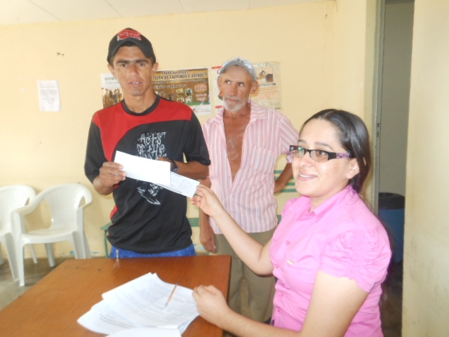 Mais de vinte e nove mil reais estão sendo pagos pela Prefeitura de Vila Nova para o Garantia Safra 2014/2015 - Imagem 2