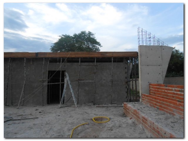 Prefeitura de Inhuma em Parceria com o FNDE constrói quadra com cobertura na Escola Monsenhor Lopes - Imagem 6