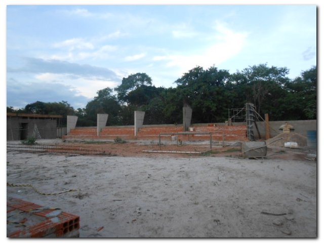 Prefeitura de Inhuma em Parceria com o FNDE constrói quadra com cobertura na Escola Monsenhor Lopes - Imagem 3