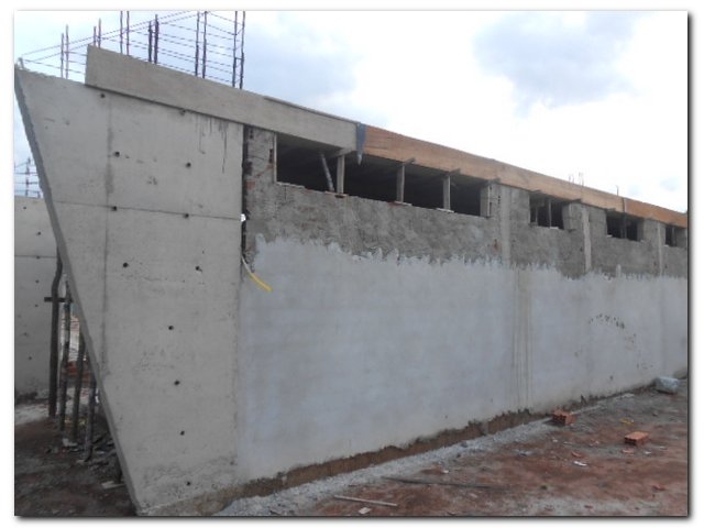 Prefeitura de Inhuma em Parceria com o FNDE constrói quadra com cobertura na Escola Monsenhor Lopes - Imagem 8