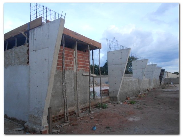 Prefeitura de Inhuma em Parceria com o FNDE constrói quadra com cobertura na Escola Monsenhor Lopes - Imagem 10
