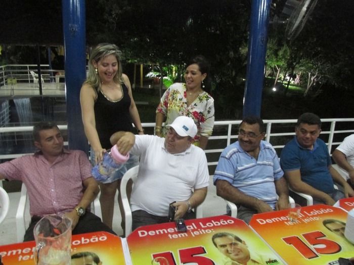 Primeira Dama Kelly Alencar Ganha Chá de Bebê das primeiras damas da região - Imagem 16