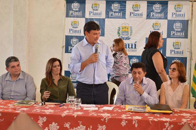 Governador Inaugura Obras em Ipiranga do Piauí - Imagem 125