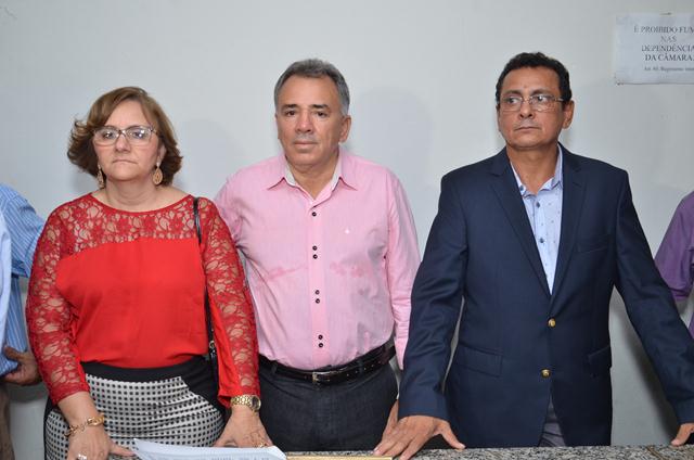 Deputado Estadual Fernando Monteiro Recebeu o Título de Cidadão da Cidade de Francisco Santos - Imagem 12