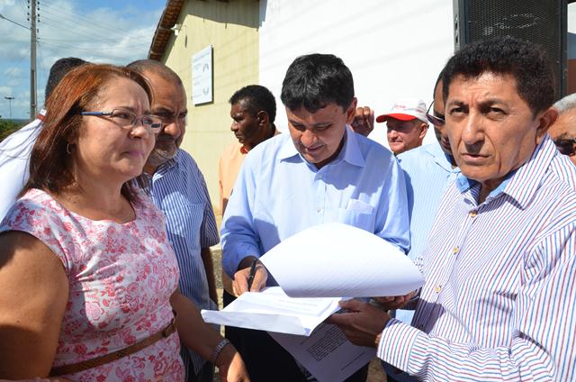 Governador Inaugura Obras em Ipiranga do Piauí - Imagem 30