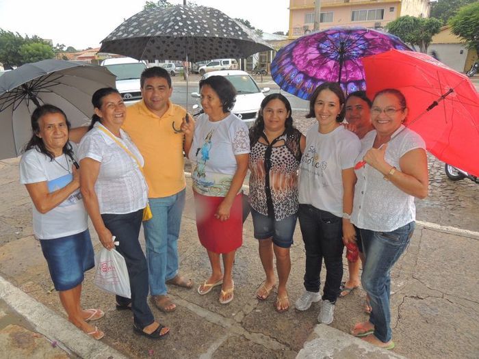 Debaixo de chuva, Caminhada pela Paz reuniu centenas de pessoas - Imagem 20