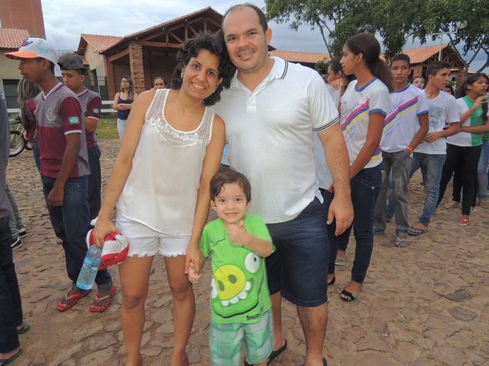 Debaixo de chuva, Caminhada pela Paz reuniu centenas de pessoas - Imagem 37