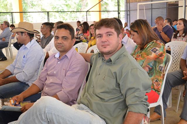 Governador Inaugura Obras em Ipiranga do Piauí - Imagem 75