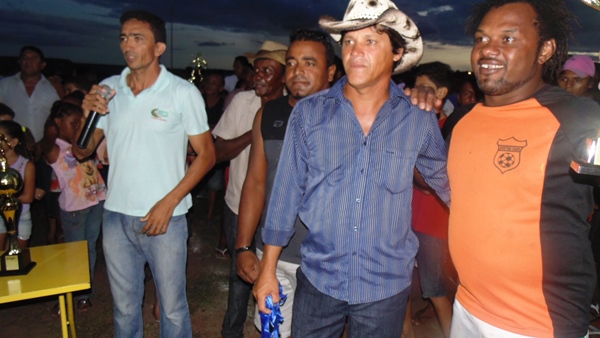 Varjota vence Juventude Cigana e se consagra campeão do campeonato municipal de futebol 2015 - Imagem 25