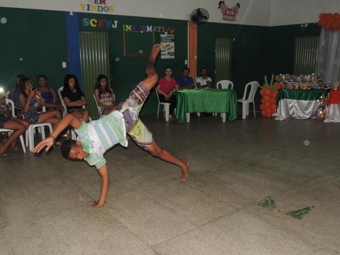 Alunos do Projovem de Água Branca participam de confraternização - Imagem 5