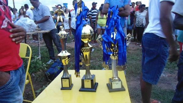 Varjota vence Juventude Cigana e se consagra campeão do campeonato municipal de futebol 2015 - Imagem 19