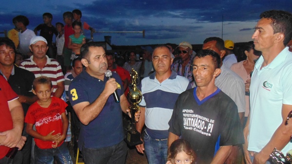 Varjota vence Juventude Cigana e se consagra campeão do campeonato municipal de futebol 2015 - Imagem 29