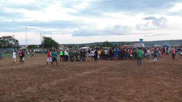 Varjota vence Juventude Cigana e se consagra campeão do campeonato municipal de futebol 2015 - Imagem 18