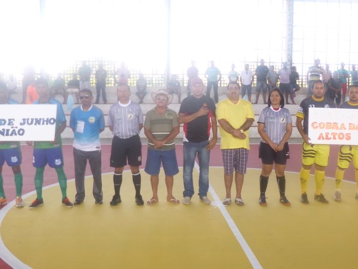 A sede II da XVI taça cidade de futsal, com sede em Lagoa do Piauí.Teve inicio neste domingo. - Imagem 9