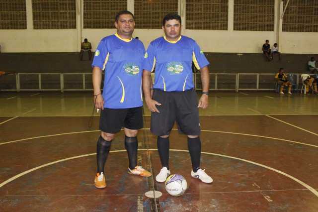 Seis equipes disputam II Torneio de Futsal Veterano de Miguel Alves - Imagem 3