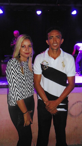 Prefeito e autoridades fazem entrega de prêmios  a vencedores de competições - Imagem 40