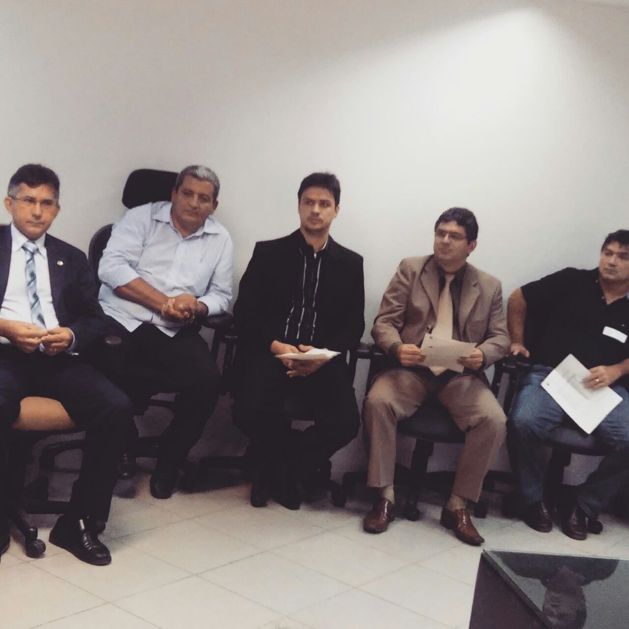 Prefeito Zé Resende participa de reunião no TER sobre revisão biométrica