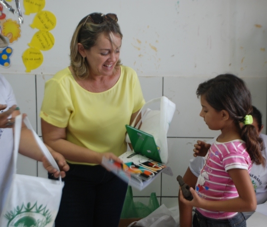 Centenas de pessoas são beneficiadas com ações da Prefeitura Itinerante em Boa Vista Cajueiro da Praia - Imagem 8