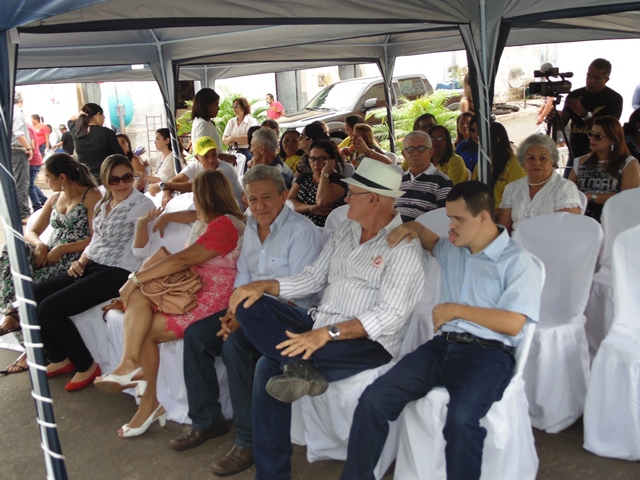 Gustavo Medeiros inaugura sede dos Conselhos e entrega veículo - Imagem 7