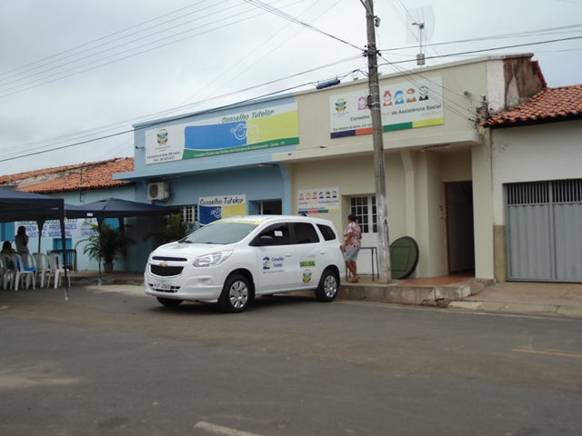 Gustavo Medeiros inaugura sede dos Conselhos e entrega veículo - Imagem 10