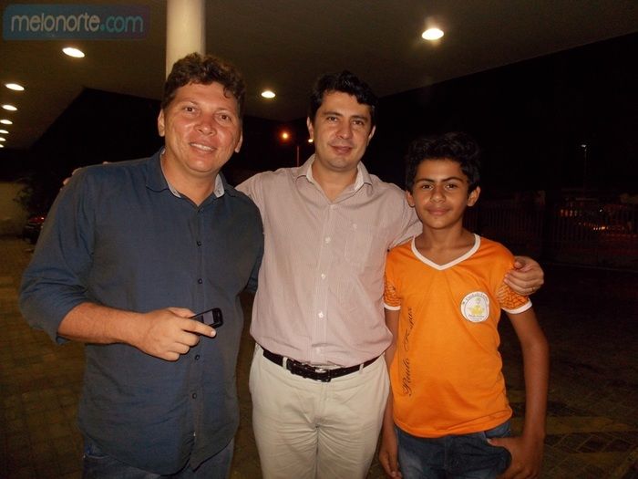 Alunos medalhistas participam de palestra com o Ministro Mangabeira Unger - Imagem 12